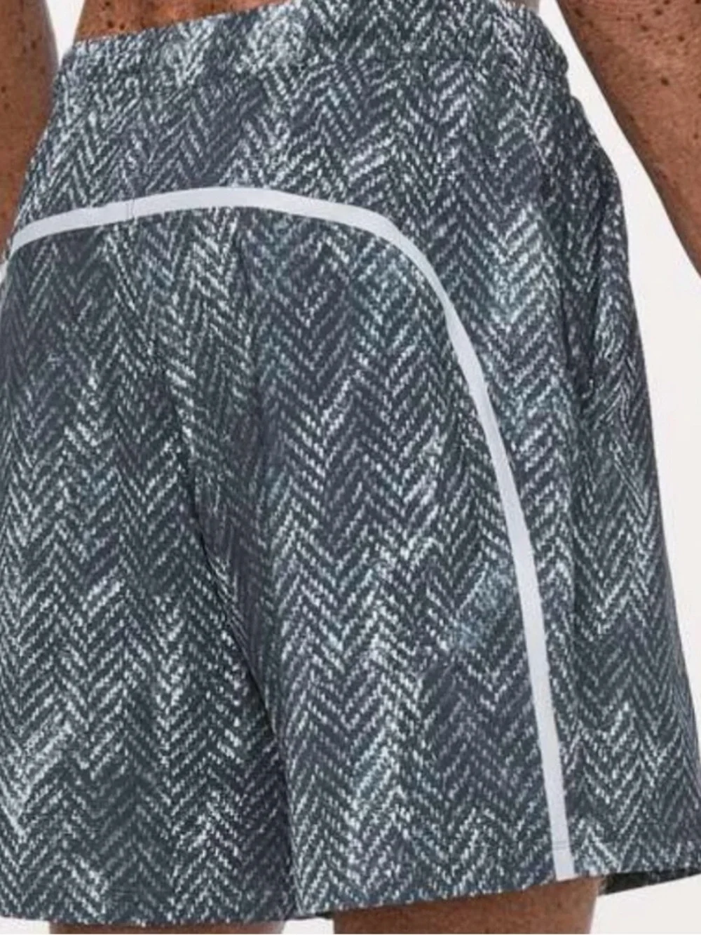 lululemon athletica lightweight athletic